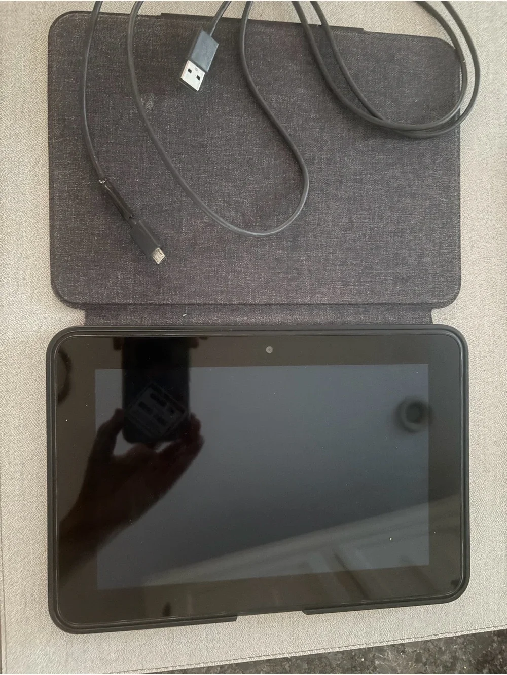 Kindle Fire 8.9 2013 model like new condition